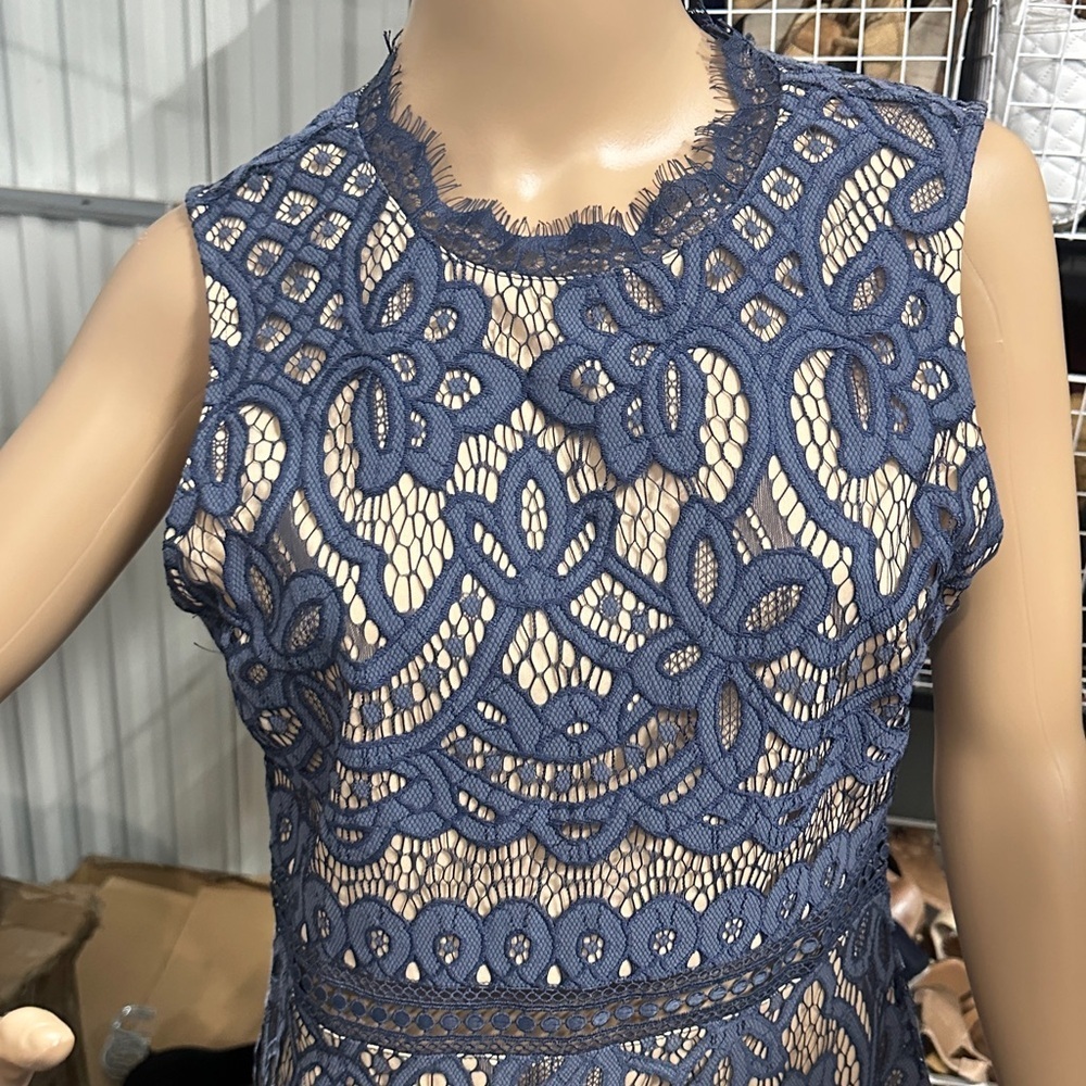 Miami Navy sleeveless Lace Midi Dress small?? - Picture 2 of 7